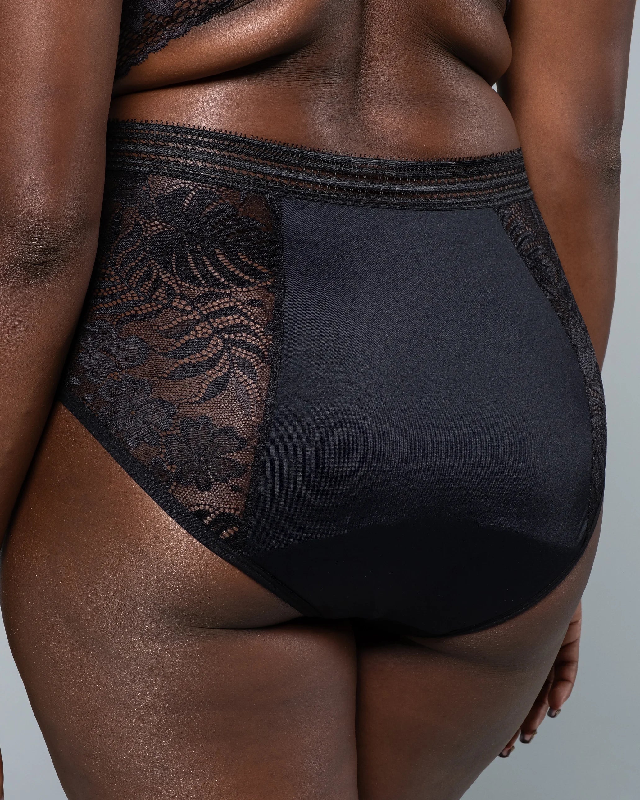 Culotte menstruelle dentelle noire